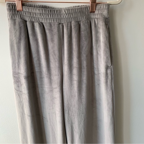 SKIMS Velour Wide Leg Pant size XS Grey - Picture 5 of 7